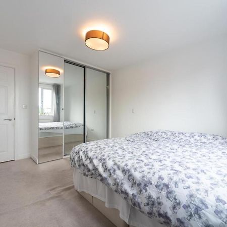 Lovely Penthouse Near Canary Wharf London Exterior photo